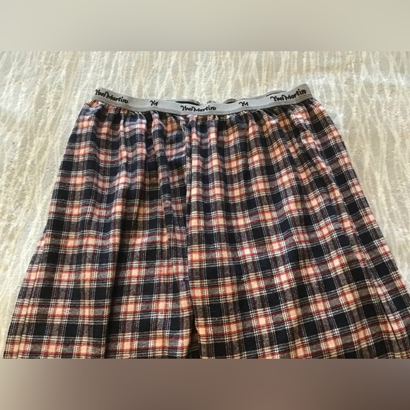 ✨✨ Blue/Red Plaid Flannel Yves Martin PJ Pants ✨✨ - Picture 4 of 4